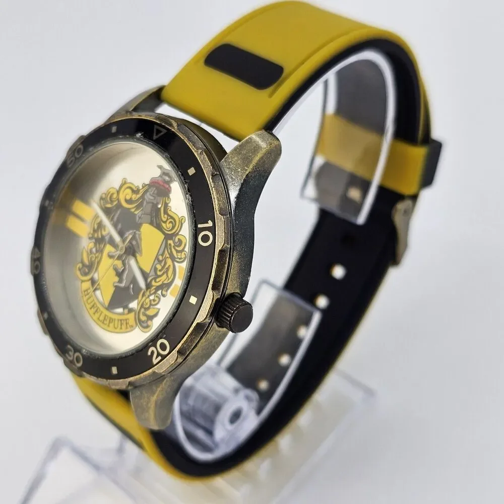 Harry Potter Hufflepuff Men' Watch 44MM‎ Gray Dial Yellow Bands New Battery